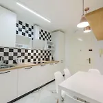 Duje شقة سبليت